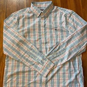 Vineyard Vines ultra lightweight plush button up